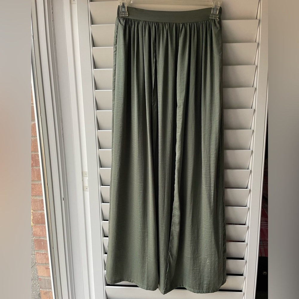 Breezy Dual high split maxi skirt